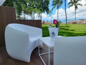 Chambre, vue mer | Minibar, coffres-forts dans les chambres, décoration personnalisée