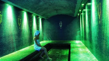 Spa-Außenbereich, Sauna, Whirlpool, Dampfbad, Türkisches Bad/Hamam