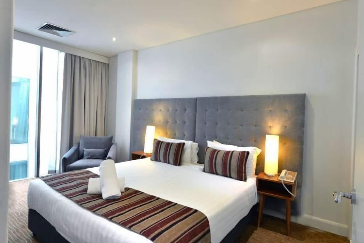1 bedroom, minibar, in-room safe, desk