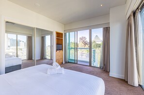 Executive One Bedroom Apartment - Seasons Botanic Gardens (Melbourne)