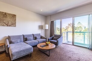 Executive One Bedroom Apartment | Living area