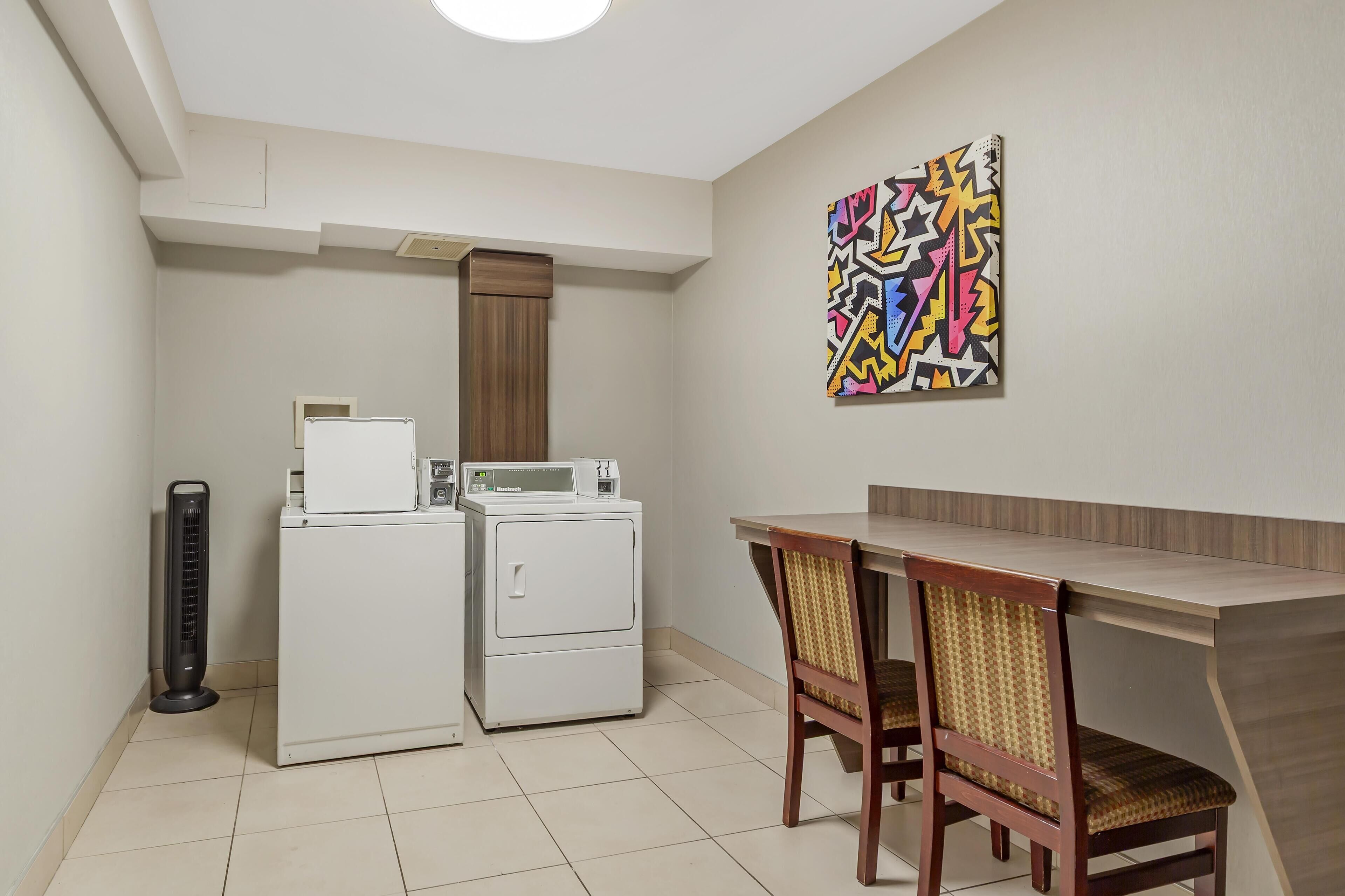 Photo - Best Western Plus West Edmonton