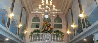 Coast Abbotsford Hotel & Suites