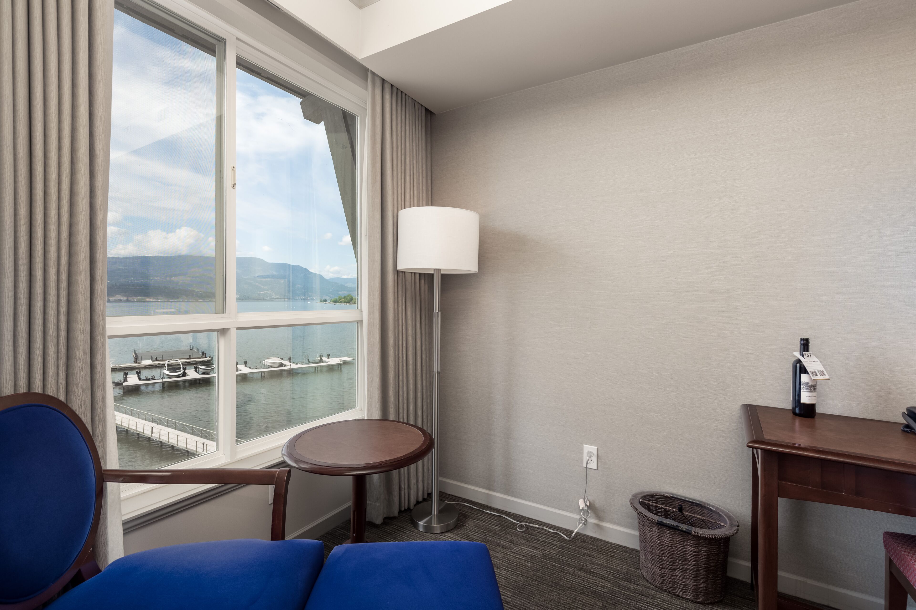 deluxe room, 1 king bed, lakeside | 2 bedrooms, premium bedding, pillow-top beds, in-room safe