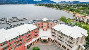 Exterior - Manteo at Eldorado Resort (Kelowna)