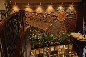 Lunch and dinner served, French cuisine