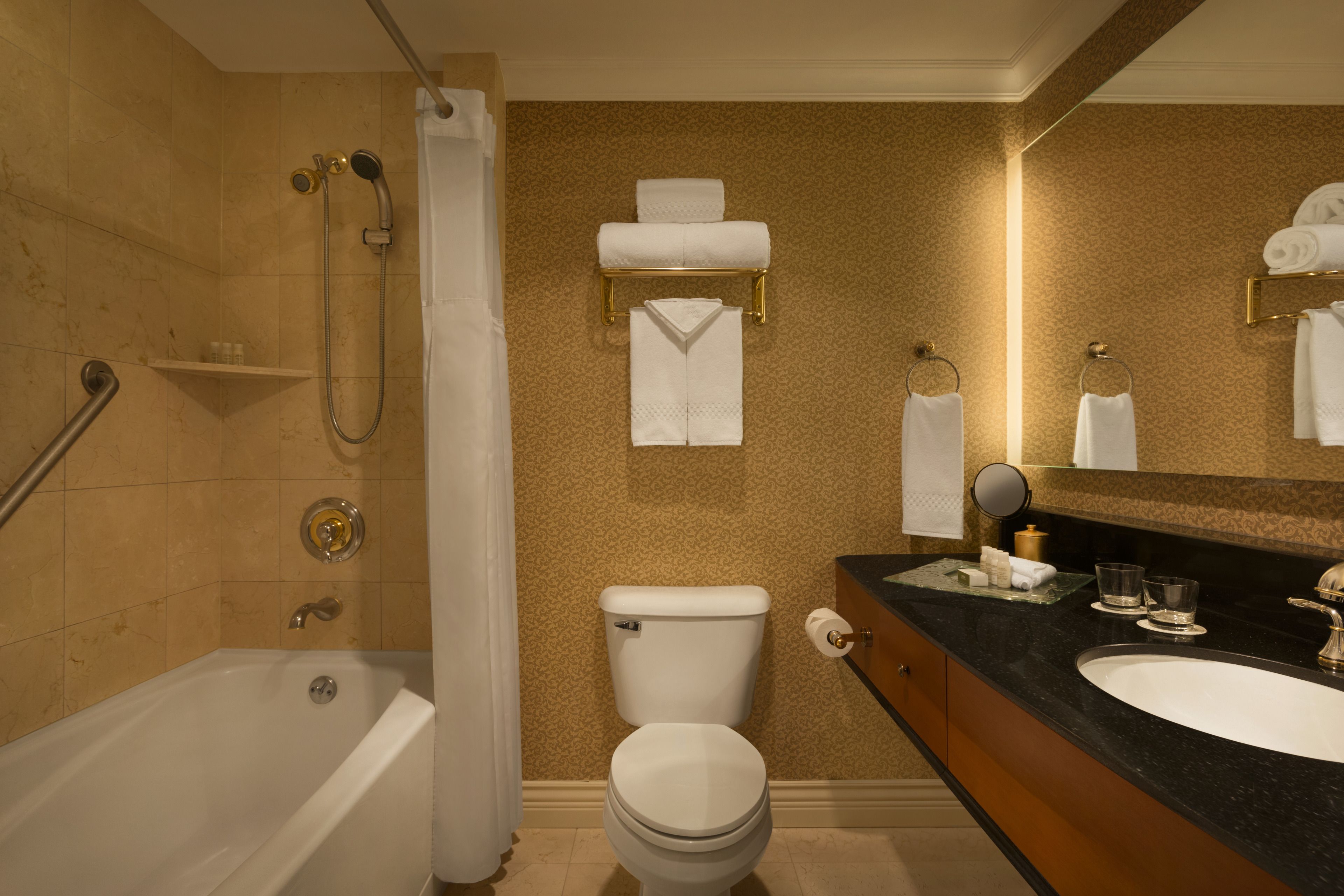 Photo - Executive Hotel Le Soleil