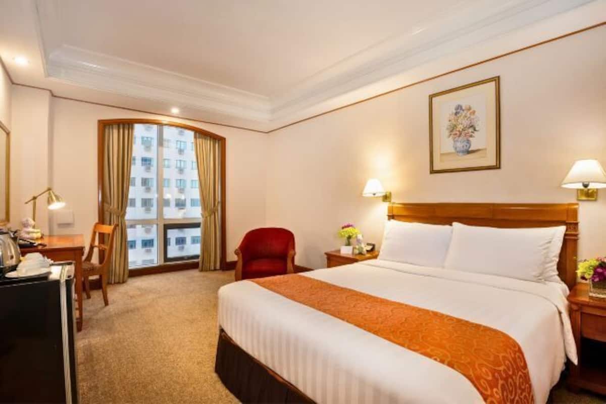 1 bedroom, minibar, in-room safe, desk
