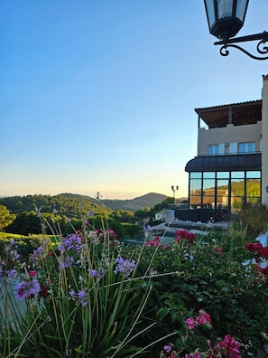 Exterior - Le Frégate Provence (Saint-Cyr-sur-Mer)