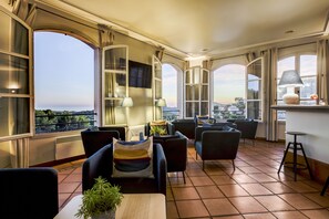 Lobby lounge - Le Frégate Provence (Saint-Cyr-sur-Mer)