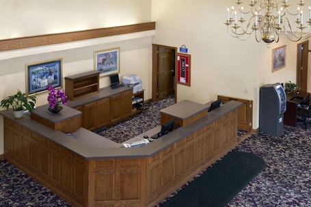 Vestíbulo. Days Inn by Wyndham Grayling