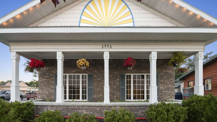 Days Inn by Wyndham Grayling