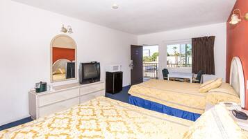 Individually decorated, desk, iron/ironing board, free WiFi
