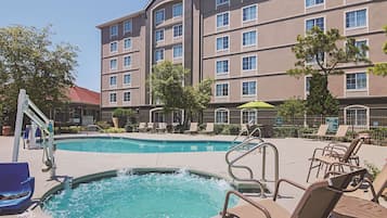 Outdoor pool, sun loungers