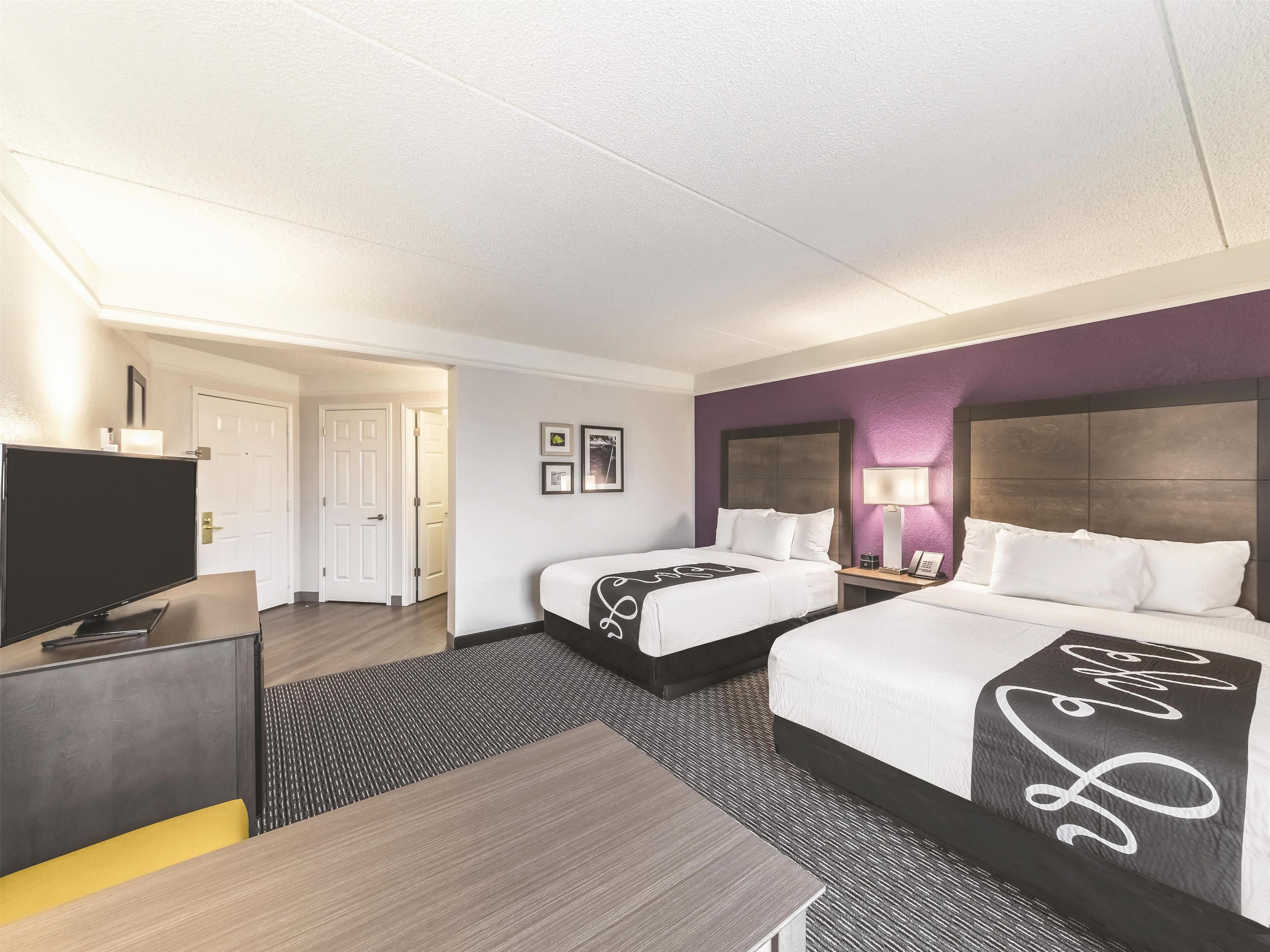 room, 2 double beds, non smoking | pillow-top beds, desk, laptop workspace, blackout curtains