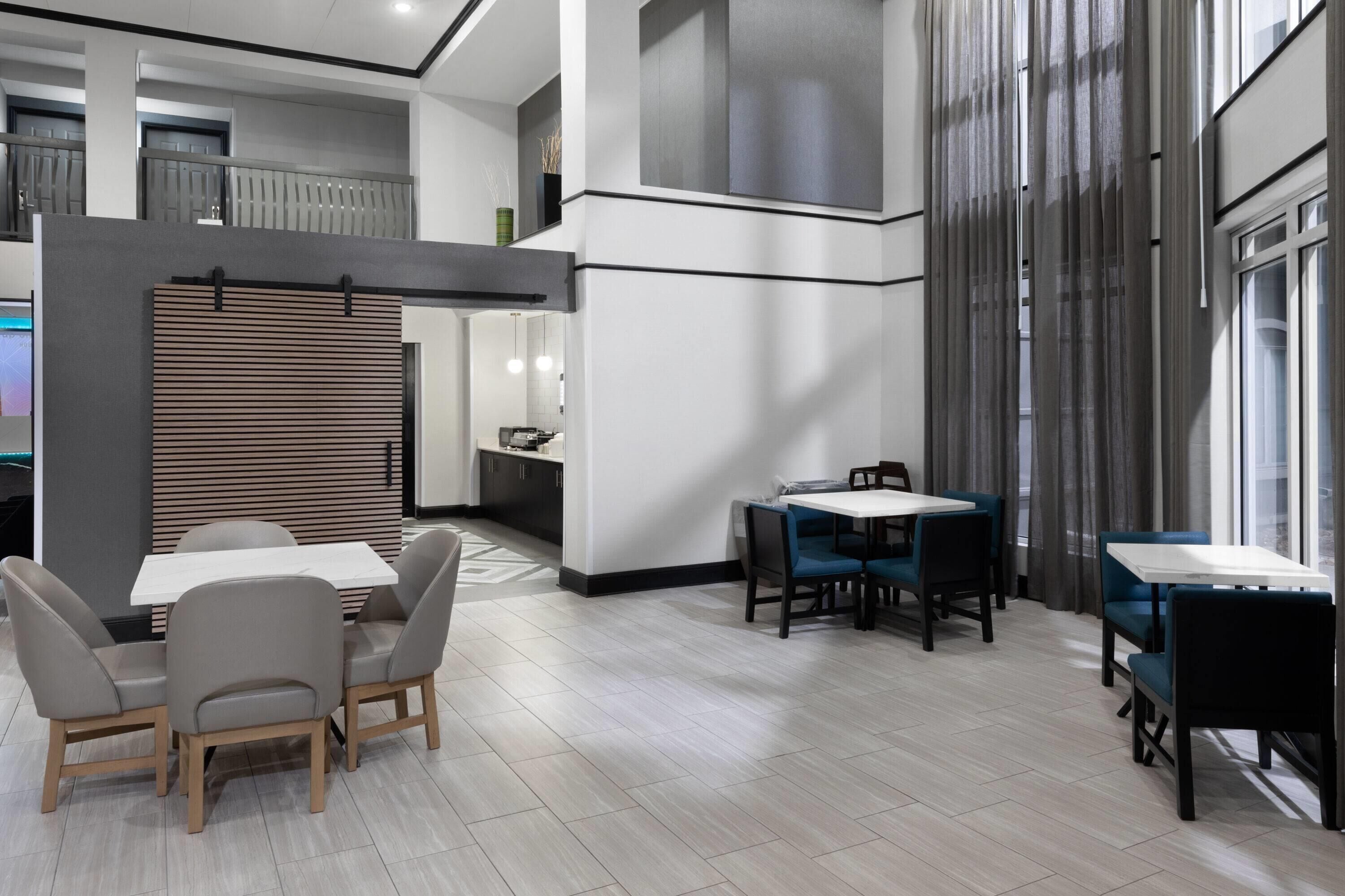 free continental breakfast