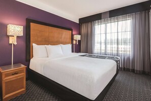 Studio Suite, 1 King Bed, Non Smoking