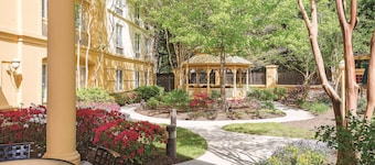 La Quinta Inn & Suites by Wyndham Univ Area Chapel Hill