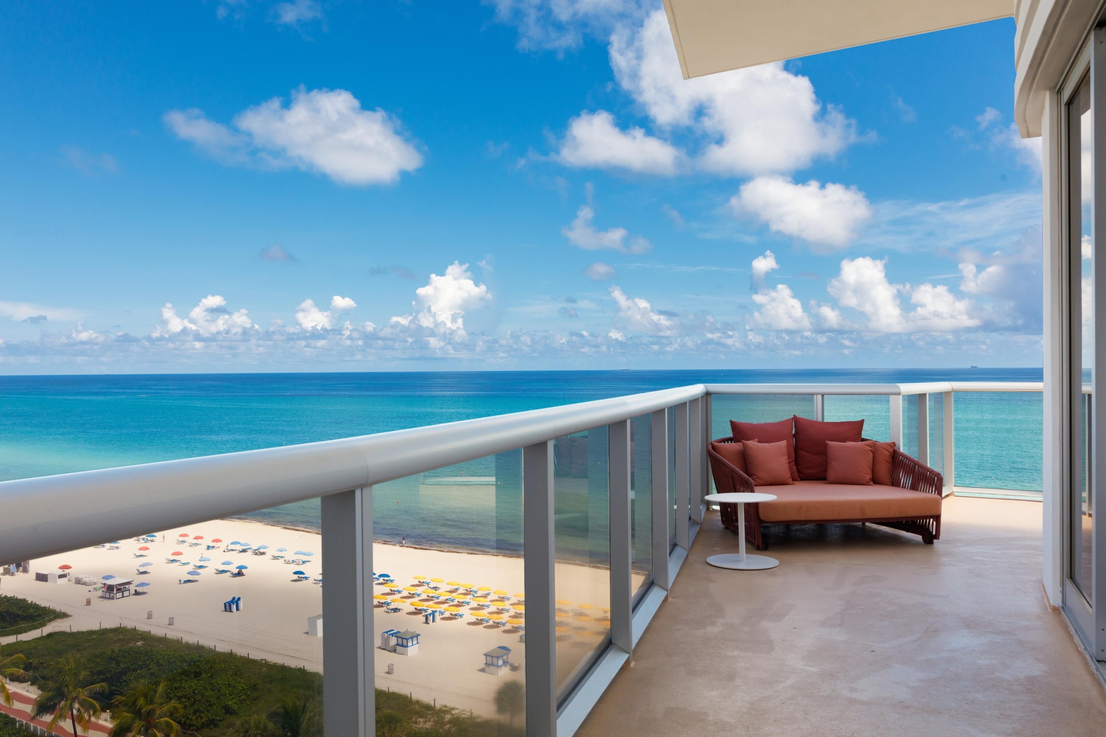 Premium bedding, down duvets, in-room safe, desk