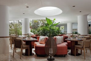 2 restaurants, lunch, dinner served; Mediterranean cuisine