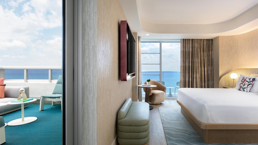 ANDAZ MIAMI BEACH, BY HYATT