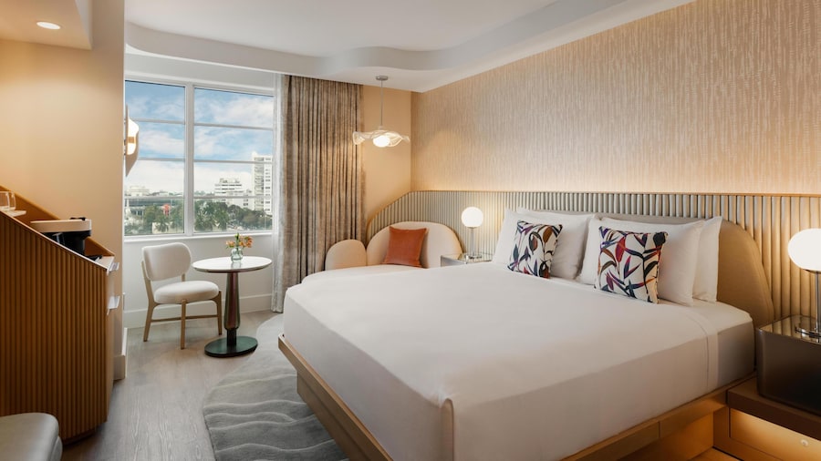 Andaz Miami Beach Resort & Spa