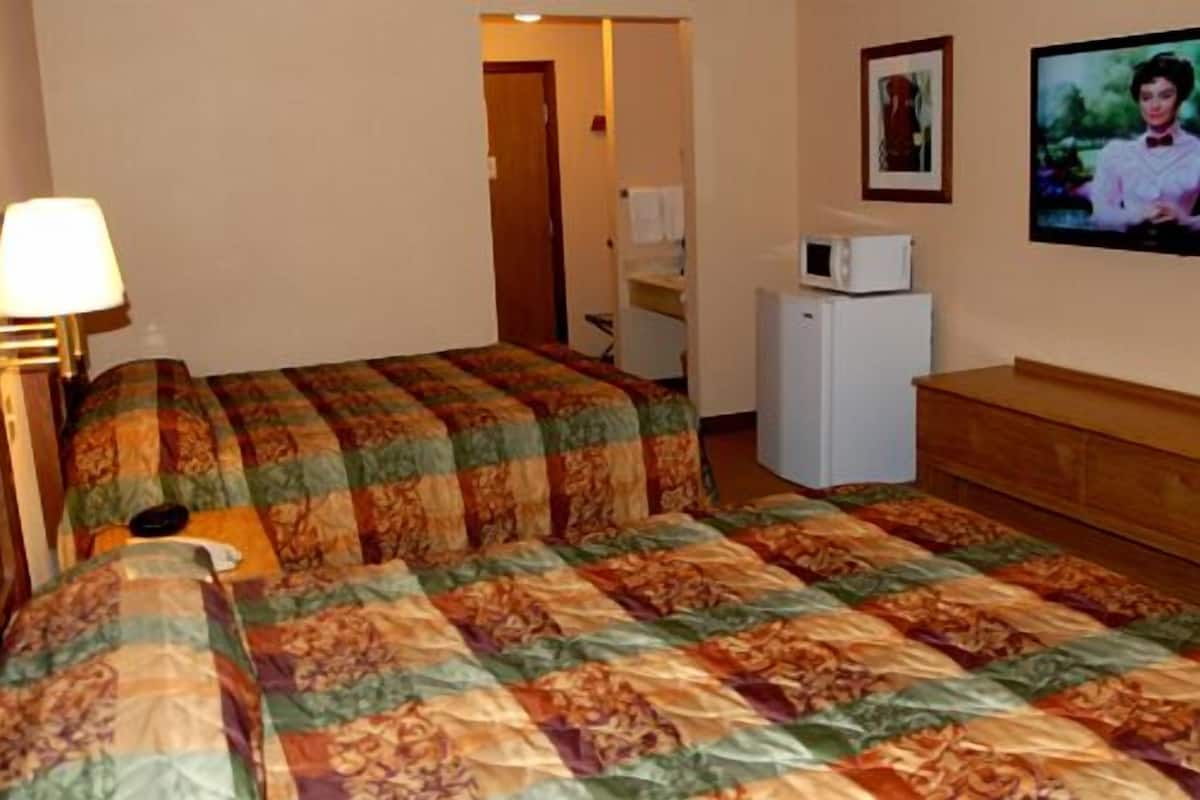 standard double room, 2 queen beds | free wifi, bed sheets, wheelchair access