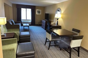 Executive Studio Suite, 1 King Bed, Non Smoking
