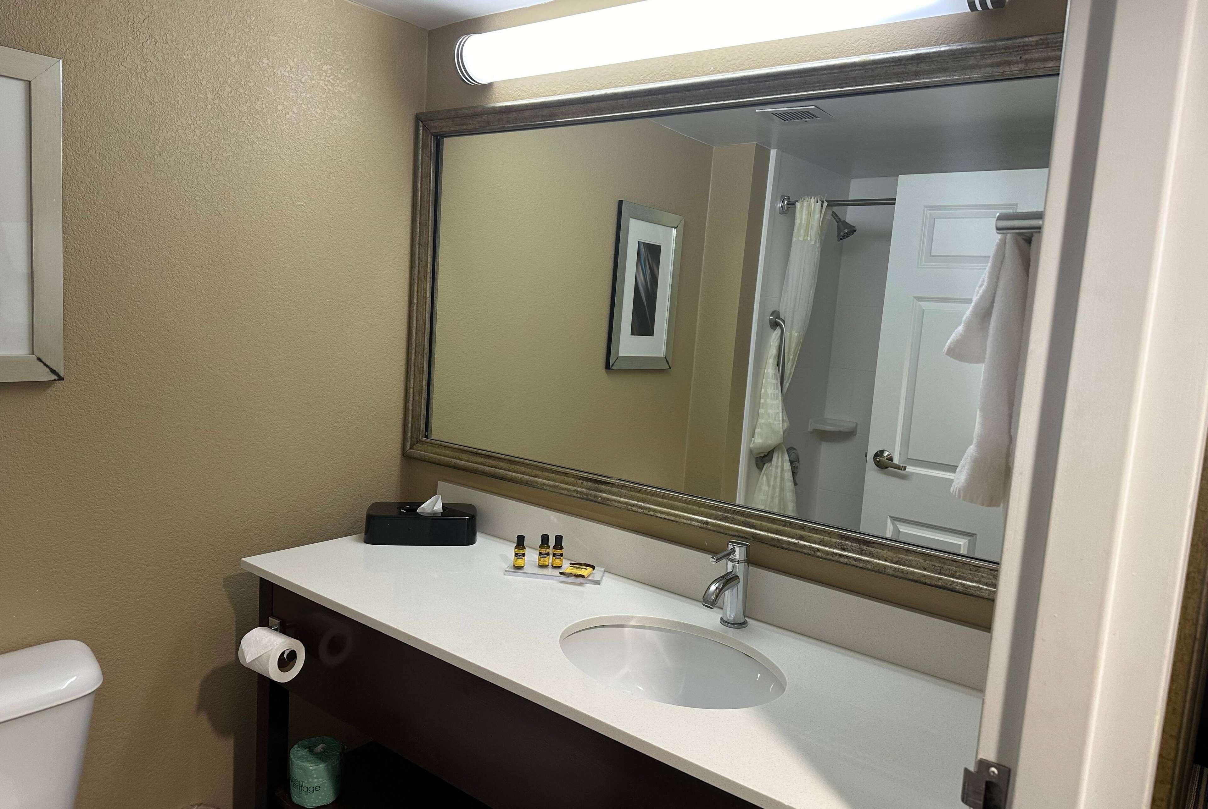 room, 2 queen beds, non smoking | bathroom | free toiletries, hair dryer, towels, soap