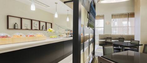 Free daily buffet breakfast