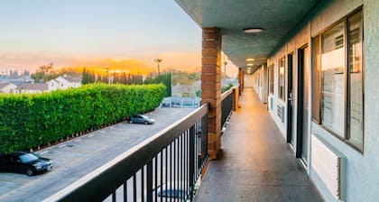 Gateway Inn Gardena