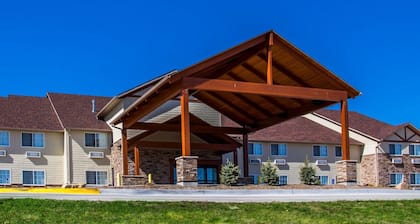 Comfort Inn & Suites Riverview near Davenport and I-80