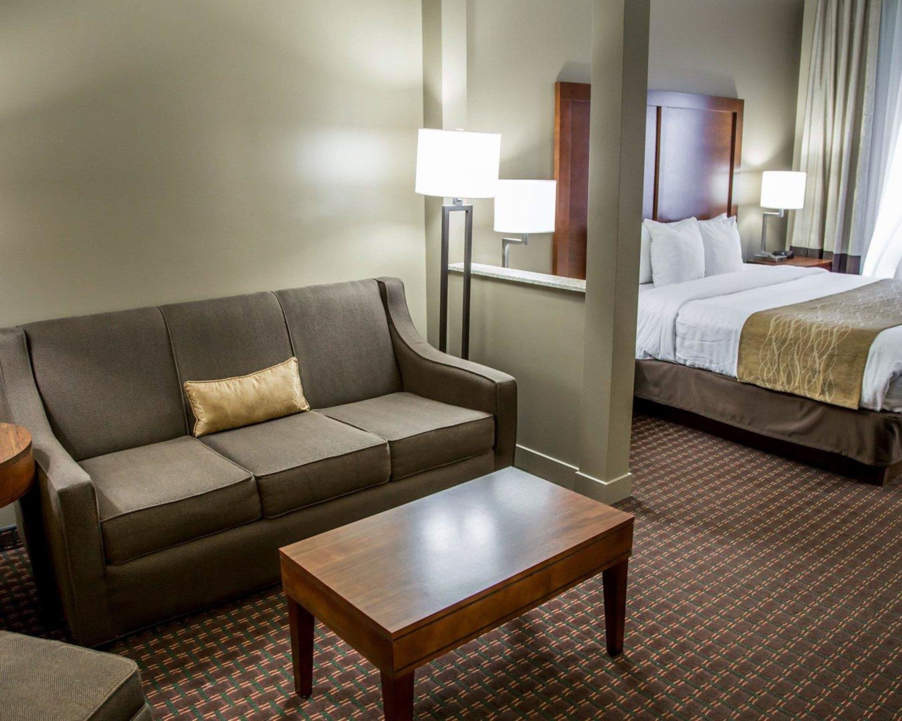 Suite, 1 King Bed with Sofa bed, Non Smoking | In-room safe, desk, laptop workspace, blackout drapes