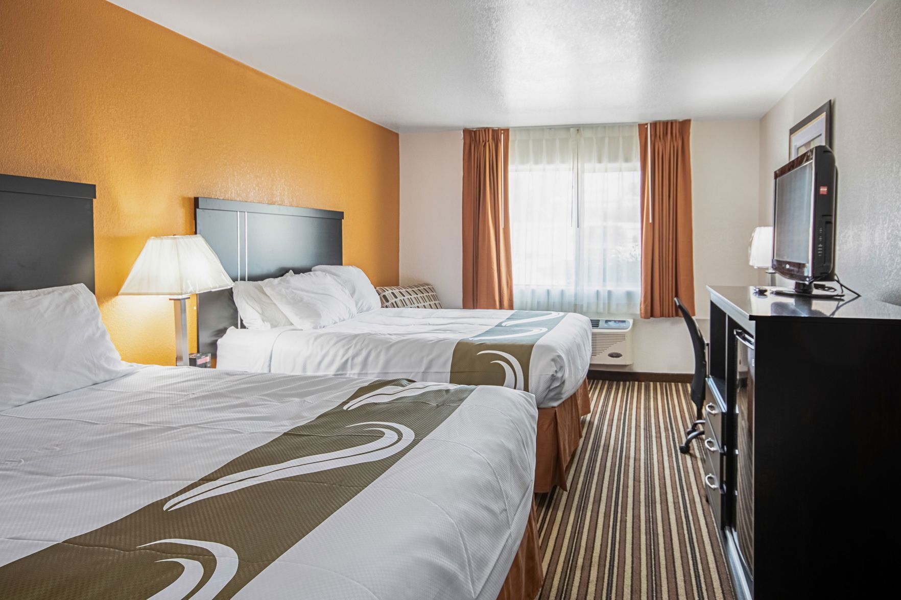 Desk, iron/ironing board, free WiFi, bed sheets