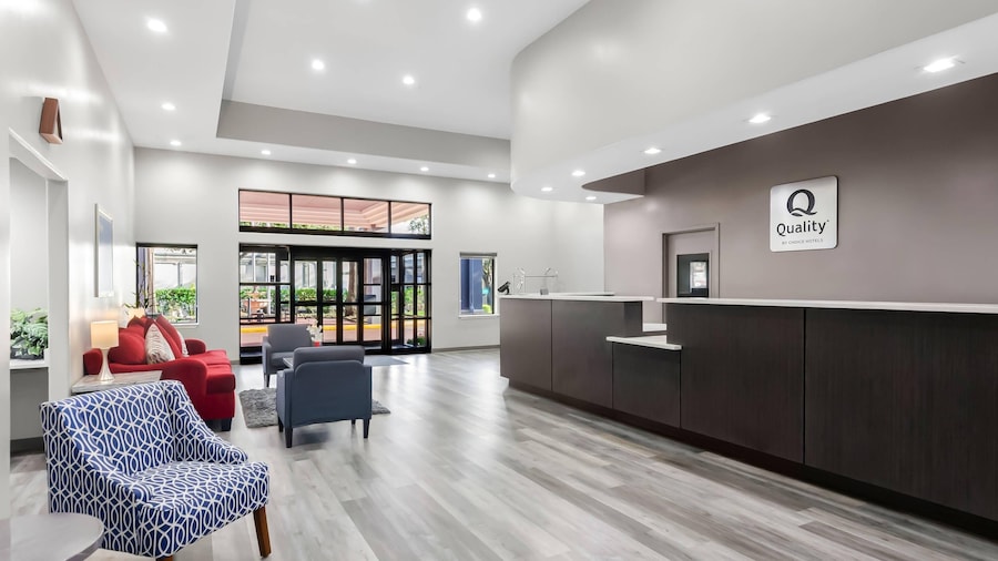 クオリティ スイーツ ヒューストン ノースウェスト サー フェア