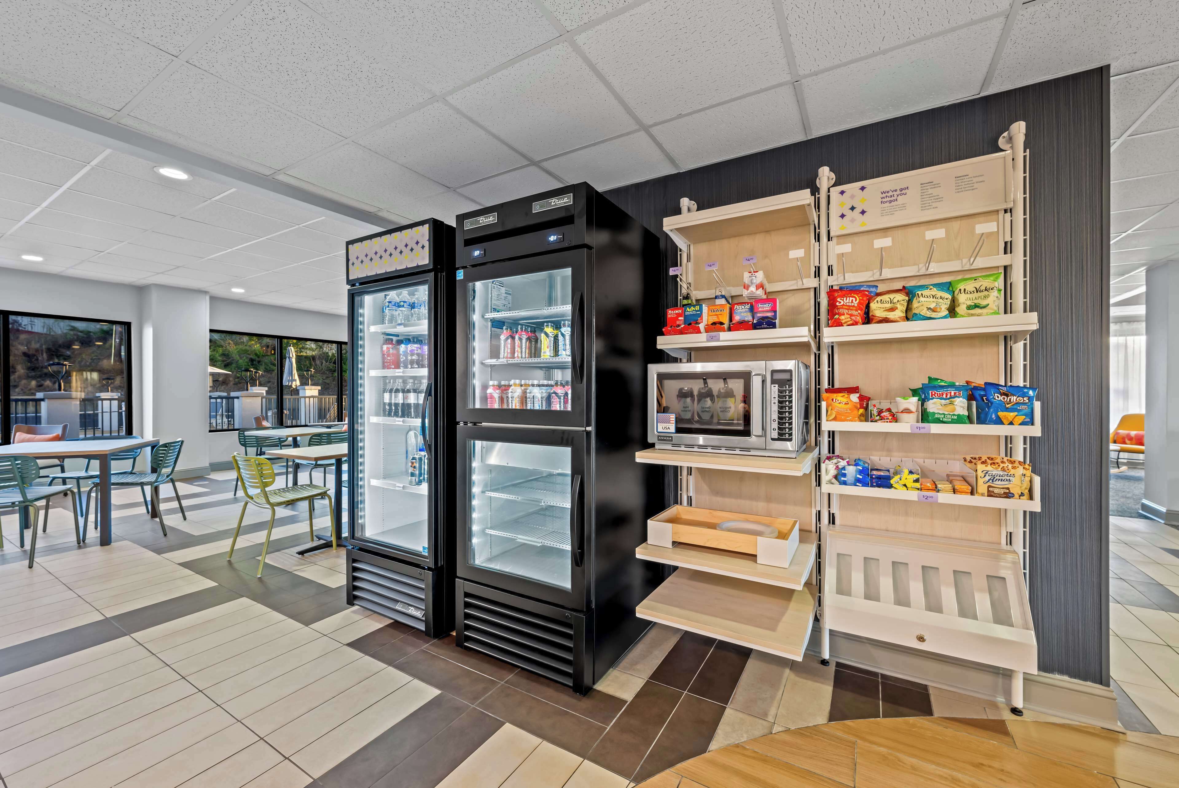 Snack bar