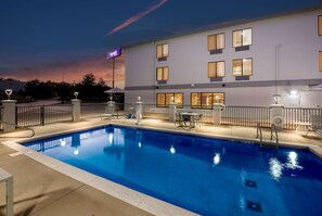 Seasonal outdoor pool