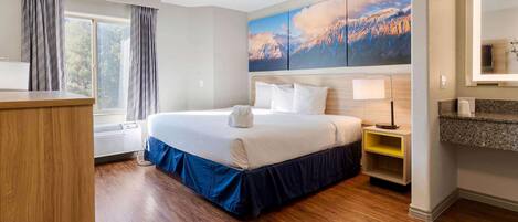 Premium bedding, down comforters, pillowtop beds, individually furnished