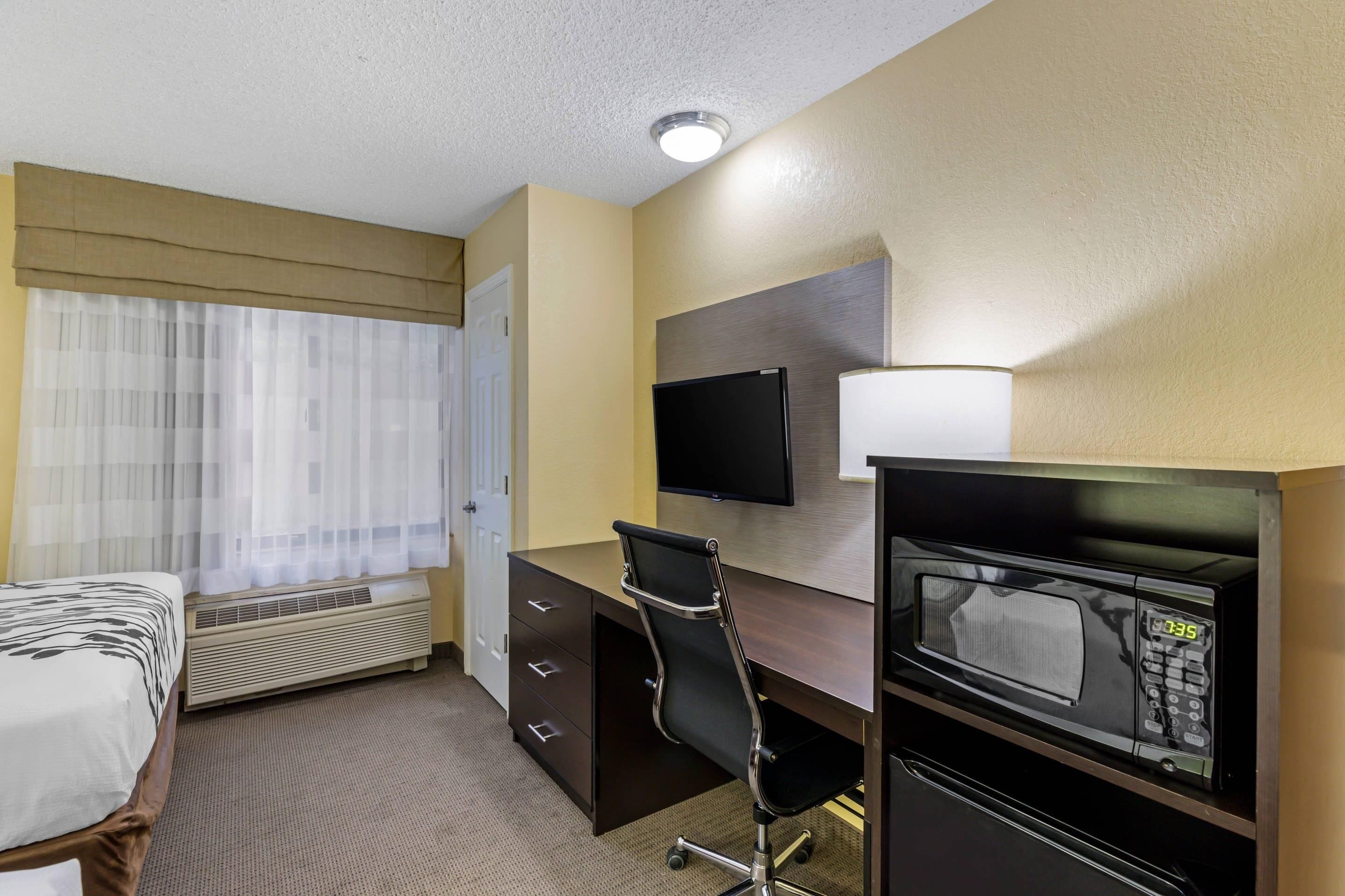 room, 2 queen beds, non smoking | premium bedding, in-room safe, desk, laptop workspace