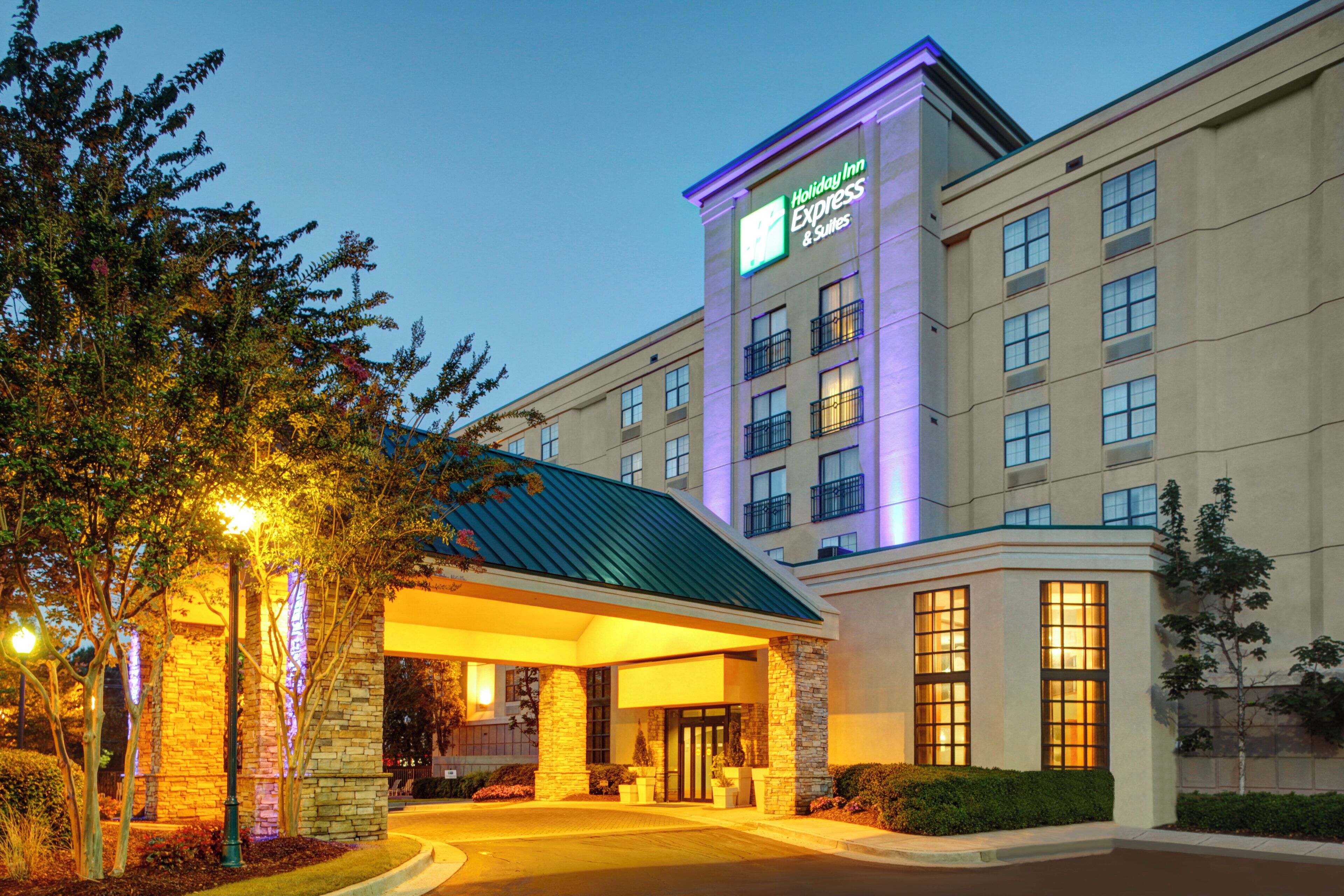 Foto - Holiday Inn Express & Suites Atlanta Buckhead by IHG