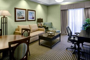In-room safe, desk, laptop workspace, iron/ironing board - Holiday Inn Express & Suites Atlanta Buckhead by IHG (Atlanta)