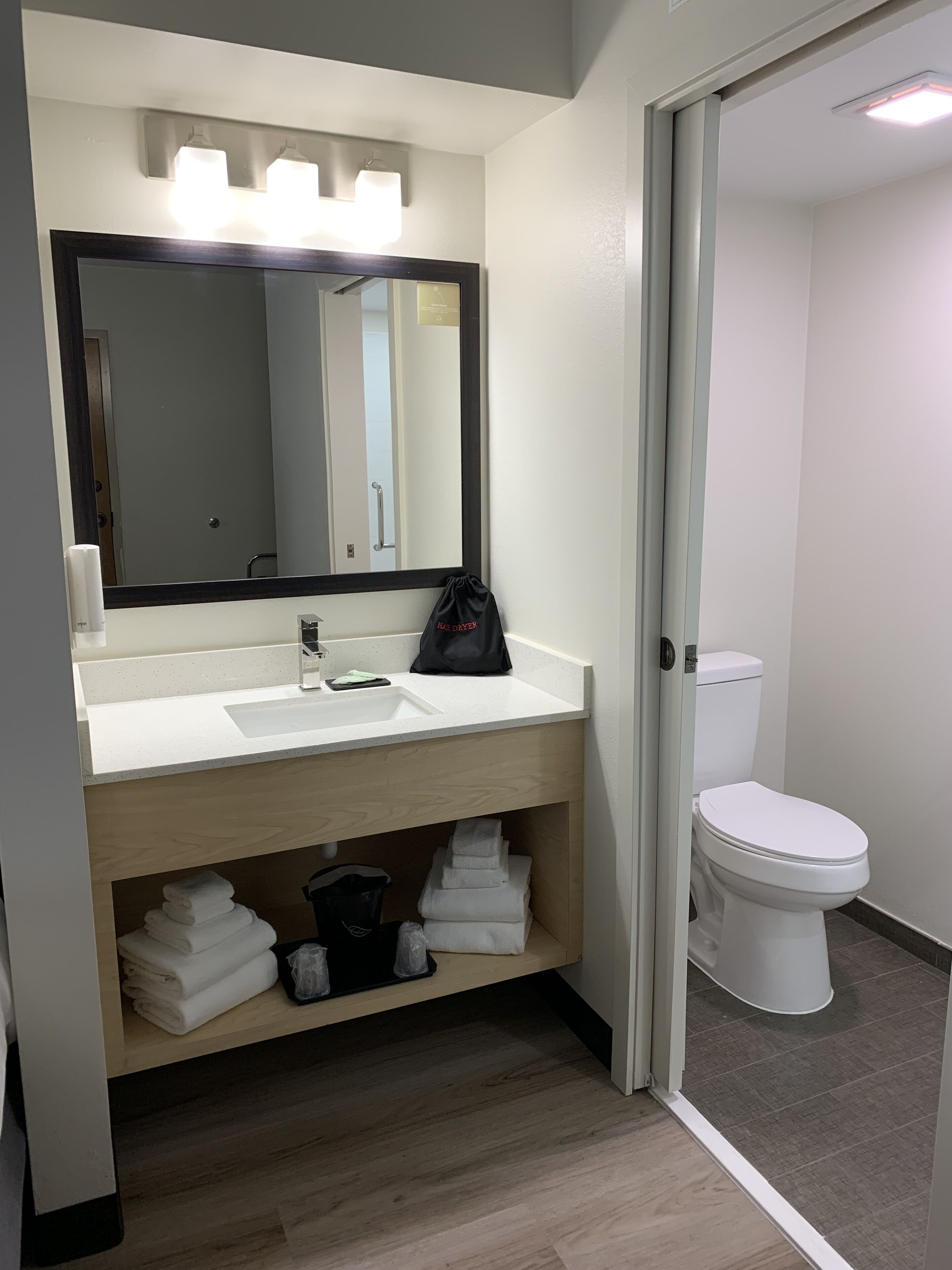 Shower, free toiletries, hair dryer, towels