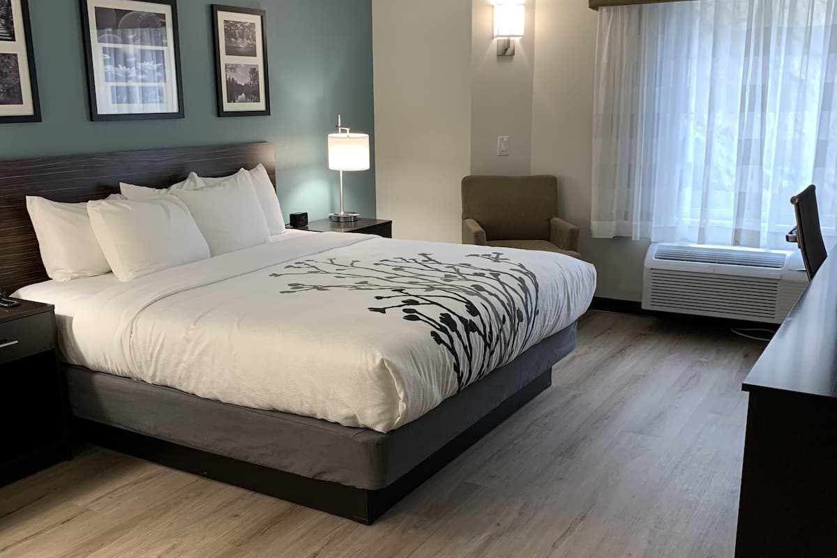 In-room safe, desk, laptop workspace, blackout curtains