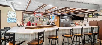 クラリオン ホテル & スイーツ フェアバンクス ニア フォート ウェインライト