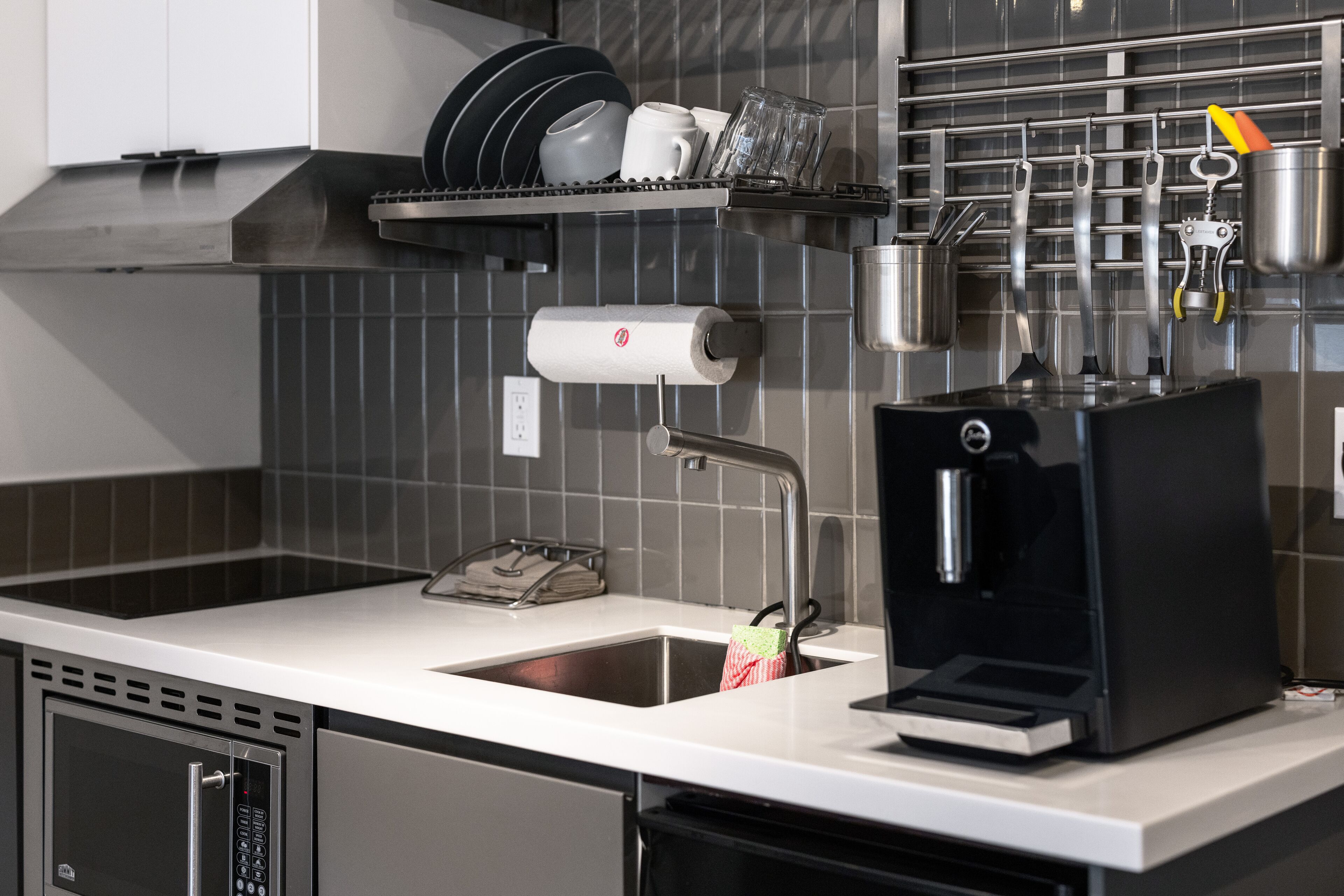 executive studio suite | private kitchen | fridge, microwave, reusable coffee/tea filters