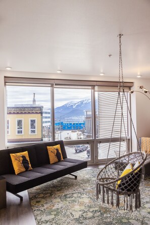 Executive-Apartment | Blick auf die Berge