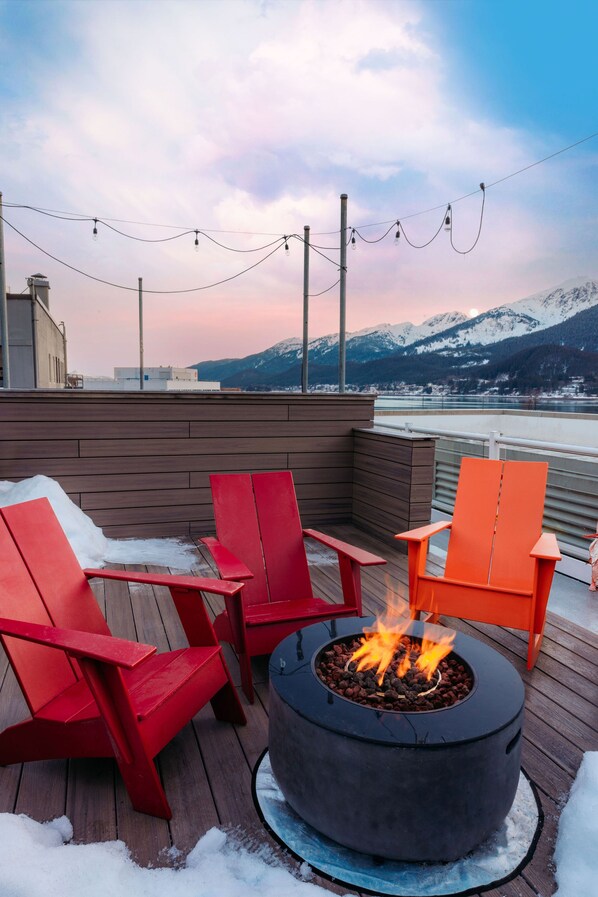 Exterior - The Silverbow Inn (Juneau)