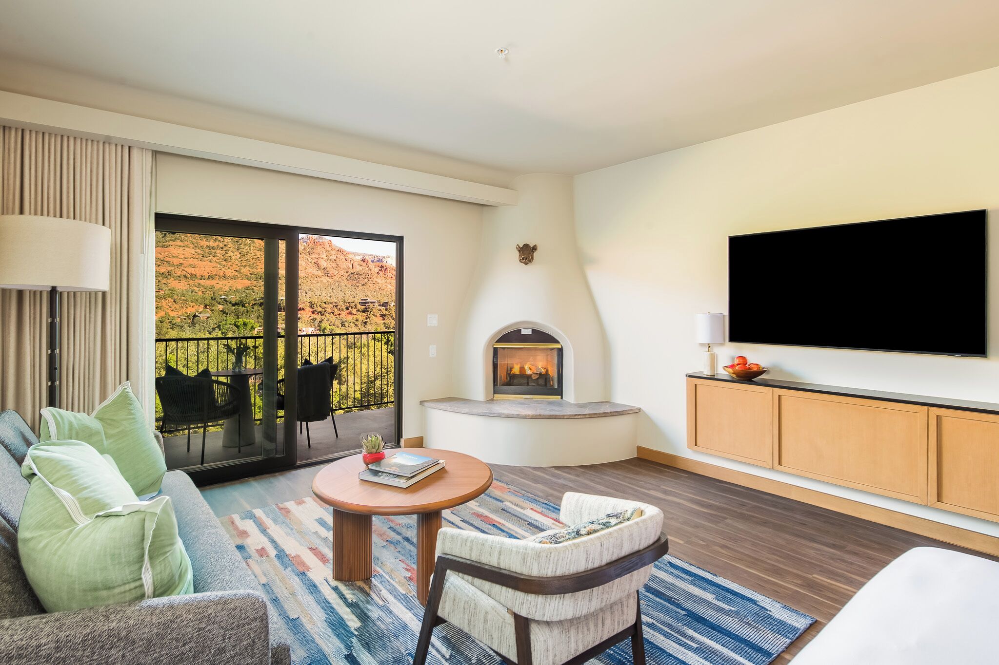 Junior Suite, 1 King Bed with Sofa bed (Cliffs,0.1mi from L'Auberge de Sedona) | Premium bedding, minibar, in-room safe, individually decorated