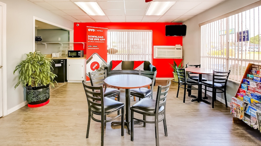 OYO Hotel Texarkana North Heights AR Hwy I-30