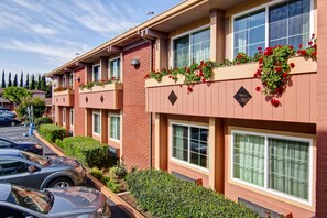 Exterior - Pacific Inn of Redwood City (Redwood City)